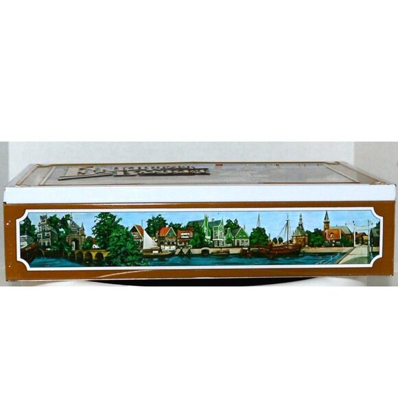 Vintage Dutch Cookie Tin Enkhuizer Banket Volendam Harbor Scene Folk Art Box - Picture 8 of 9